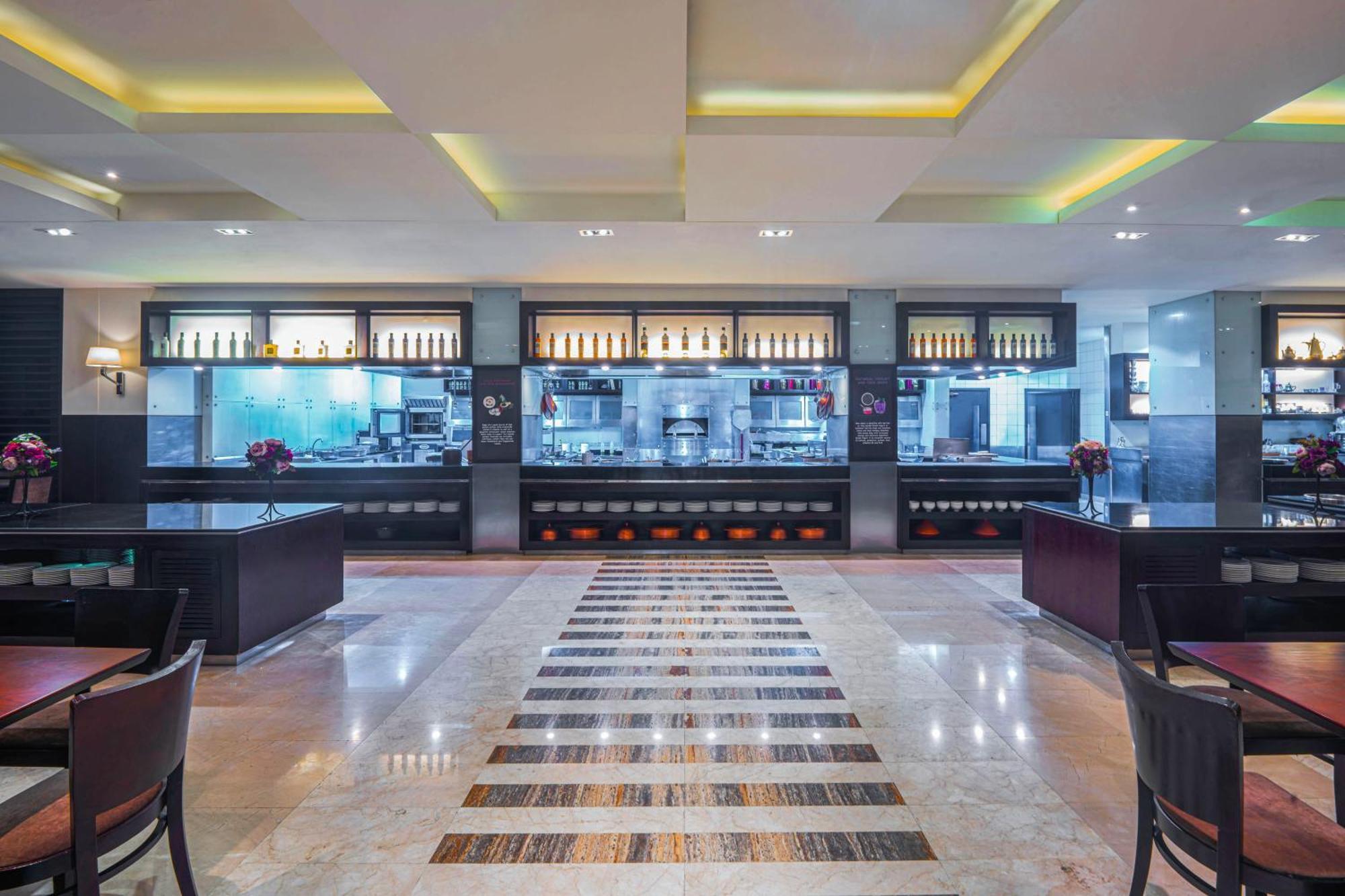 Hyatt Regency Dubai - Corniche Hotel Kültér fotó